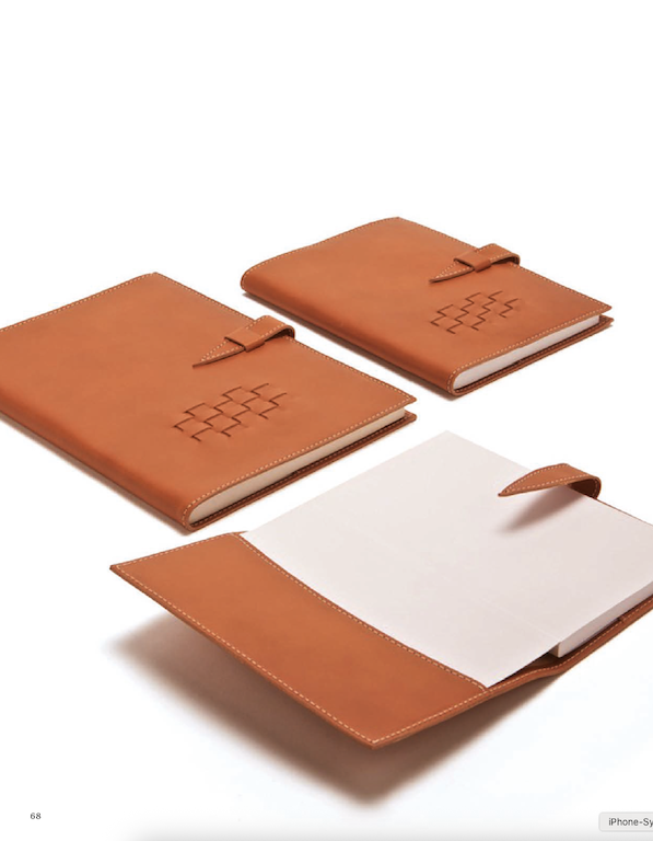 Arte Cuoio Leder – Accessoires – Diese Accessoires von Arte Cuoio Leder sind erhältlich bei Decoris Interior Design in Zürich mit Showroom am Bleicherweg – Innenarchitektur Zürich und Inneneinrichtung Zürich – Ihre Experten für Innenarchitektur, Planung, Bauleitung, Ausführung, Gestaltung