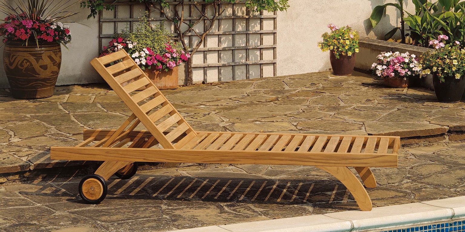Barlow Tyrie Gartenmöbel - diese Gartenmöbel von Barlow Tyrie sind erhältlich bei Decoris Interior Design in Zürich mit Showroom am Bleicherweg - Innenarchitektur Zürich und Inneneinrichtung Zürich – Ihre Experten für Innenarchitektur, Planung, Bauleitung, Ausführung, Gestaltung