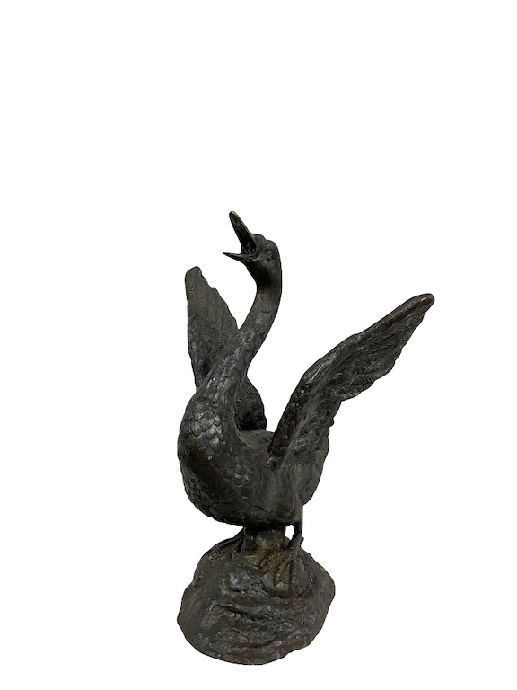 Bronzebrunnen und Gartendekor – diese Bronze-Brunnen und Gartendekore sind erhältlich bei Decoris Interior Design in Zürich mit Showroom am Bleicherweg - Innenarchitektur Zürich und Inneneinrichtung Zürich – Ihre Experten für Innenarchitektur, Planung, Bauleitung, Ausführung, Gestaltung