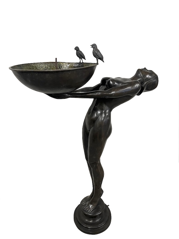Bronzebrunnen und Gartendekor – diese Bronze-Brunnen und Gartendekore sind erhältlich bei Decoris Interior Design in Zürich mit Showroom am Bleicherweg - Innenarchitektur Zürich und Inneneinrichtung Zürich – Ihre Experten für Innenarchitektur, Planung, Bauleitung, Ausführung, Gestaltung