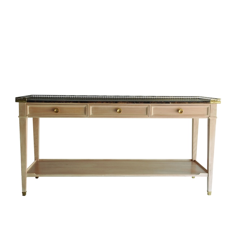 Collection Pierre Paris Möbel – Diese Möbel von Collection Pierre aus Paris sind erhältlich bei Decoris Interior Design in Zürich mit Showroom am Bleicherweg - Innenarchitektur Zürich und Inneneinrichtung Zürich – Ihre Experten für Innenarchitektur, Planung, Bauleitung, Ausführung, Gestaltung