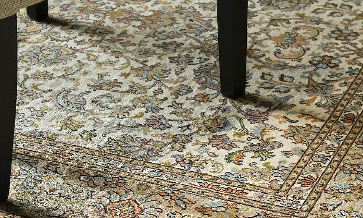 Ebru Teppiche - diese Teppiche von Ebru erhältlich bei Decoris Interior Design Zürich Innenarchitektur und Inneneinrichtung am Zürichberg