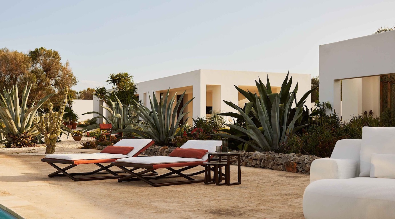 Exteta Gartenmöbel - diese Gartenmöbel von Exteta sind erhältlich bei Decoris Interior Design in Zürich mit Showroom am Bleicherweg - Innenarchitektur Zürich und Inneneinrichtung Zürich – Ihre Experten für Innenarchitektur, Planung, Bauleitung, Ausführung, Gestaltung