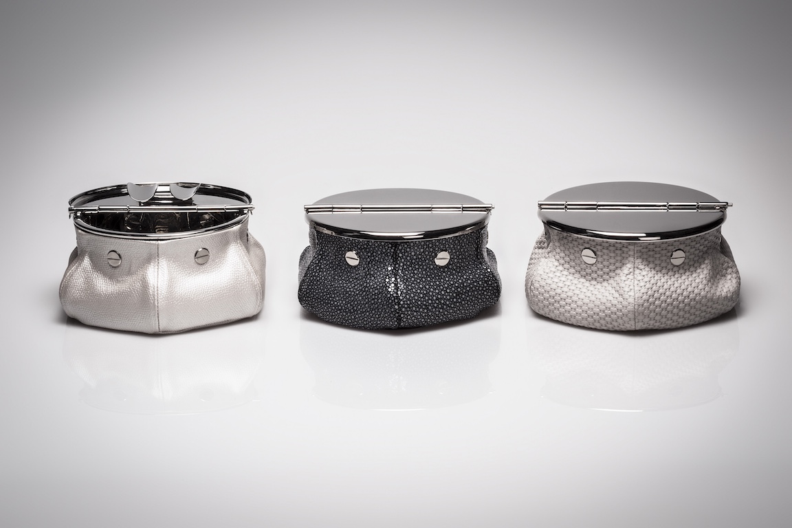 Giobagnara Leder Leather – Accessoires – Diese Accessoires von Giobagnara Leder Leather sind erhältlich bei Decoris Interior Design in Zürich mit Showroom am Bleicherweg – Innenarchitektur Zürich und Inneneinrichtung Zürich – Ihre Experten für Innenarchitektur, Planung, Bauleitung, Ausführung, Gestaltung