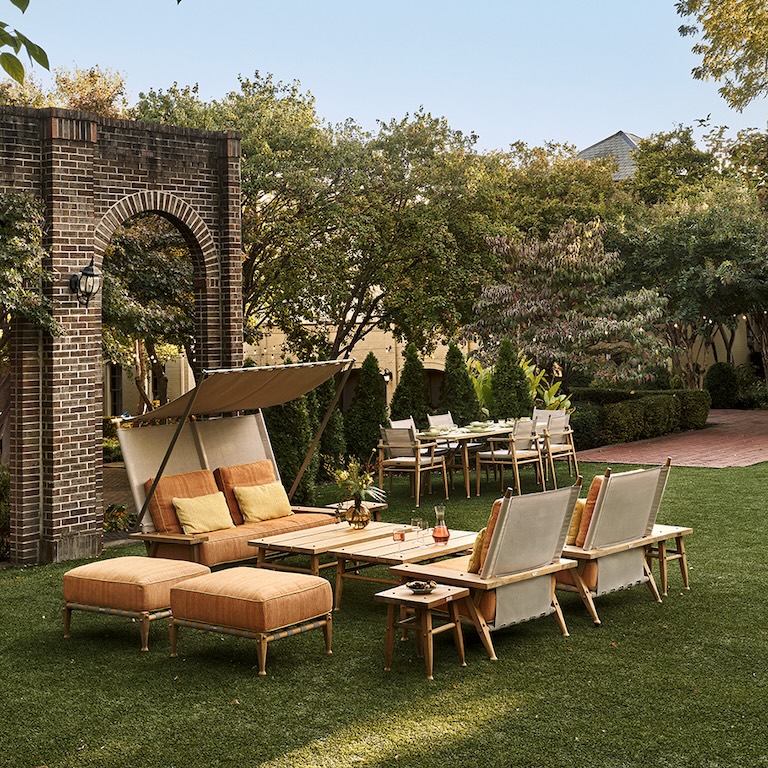 Janus et Cie Gartenmöbel - diese Gartenmöbel von Janus et Cie sind erhältlich bei Decoris Interior Design in Zürich mit Showroom am Bleicherweg - Innenarchitektur Zürich und Inneneinrichtung Zürich – Ihre Experten für Innenarchitektur, Planung, Bauleitung, Ausführung, Gestaltung