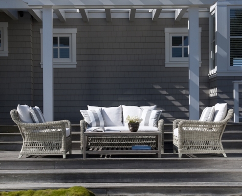 Janus et Cie Gartenmöbel - diese Gartenmöbel von Janus et Cie sind erhältlich bei Decoris Interior Design in Zürich mit Showroom am Bleicherweg - Innenarchitektur Zürich und Inneneinrichtung Zürich – Ihre Experten für Innenarchitektur, Planung, Bauleitung, Ausführung, Gestaltung