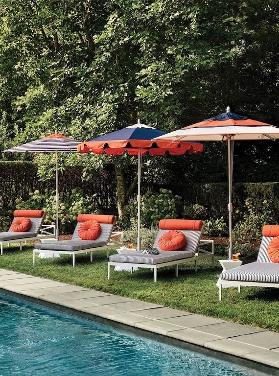 Janus et Cie Sonnenschirme - diese Sonnenschirme von Janus et Cie sind erhältlich bei Decoris Interior Design in Zürich mit Showroom am Bleicherweg - Innenarchitektur Zürich und Inneneinrichtung Zürich – Ihre Experten für Innenarchitektur, Planung, Bauleitung, Ausführung, Gestaltung
