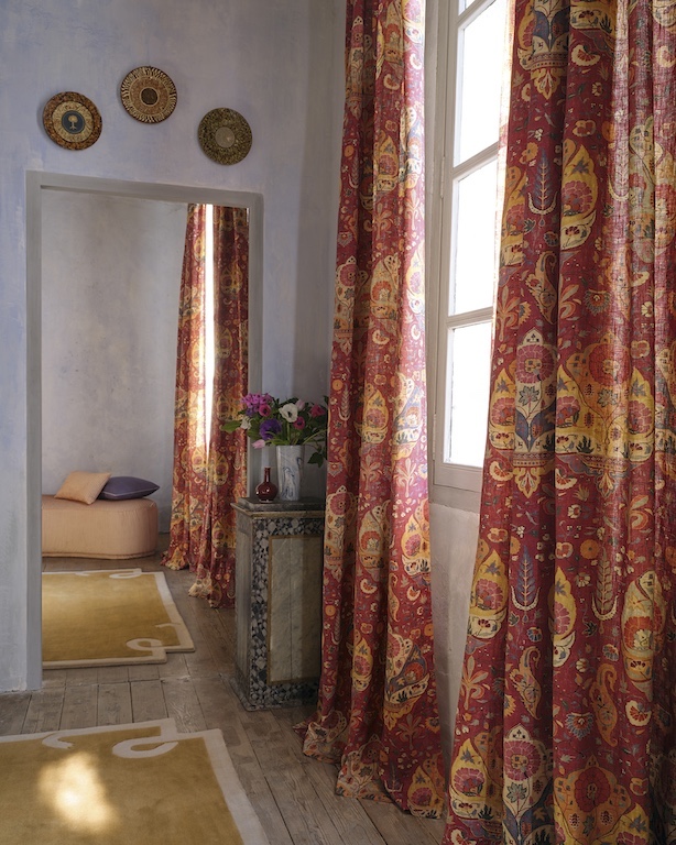 Manuel Canovas Stoffe – Diese Stoffe von Manuel Canovas Venezia sind erhältlich bei Decoris Interior Design in Zürich mit Showroom am Bleicherweg - Innenarchitektur Zürich und Inneneinrichtung Zürich – Ihre Experten für Innenarchitektur, Planung, Bauleitung, Ausführung, Gestaltung