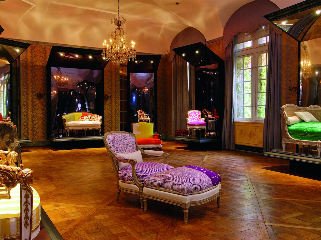 Massant Möbel – Diese Möbel von Massant sind erhältlich bei Decoris Interior Design in Zürich mit Showroom am Bleicherweg - Innenarchitektur Zürich und Inneneinrichtung Zürich – Ihre Experten für Innenarchitektur, Planung, Bauleitung, Ausführung, Gestaltung
