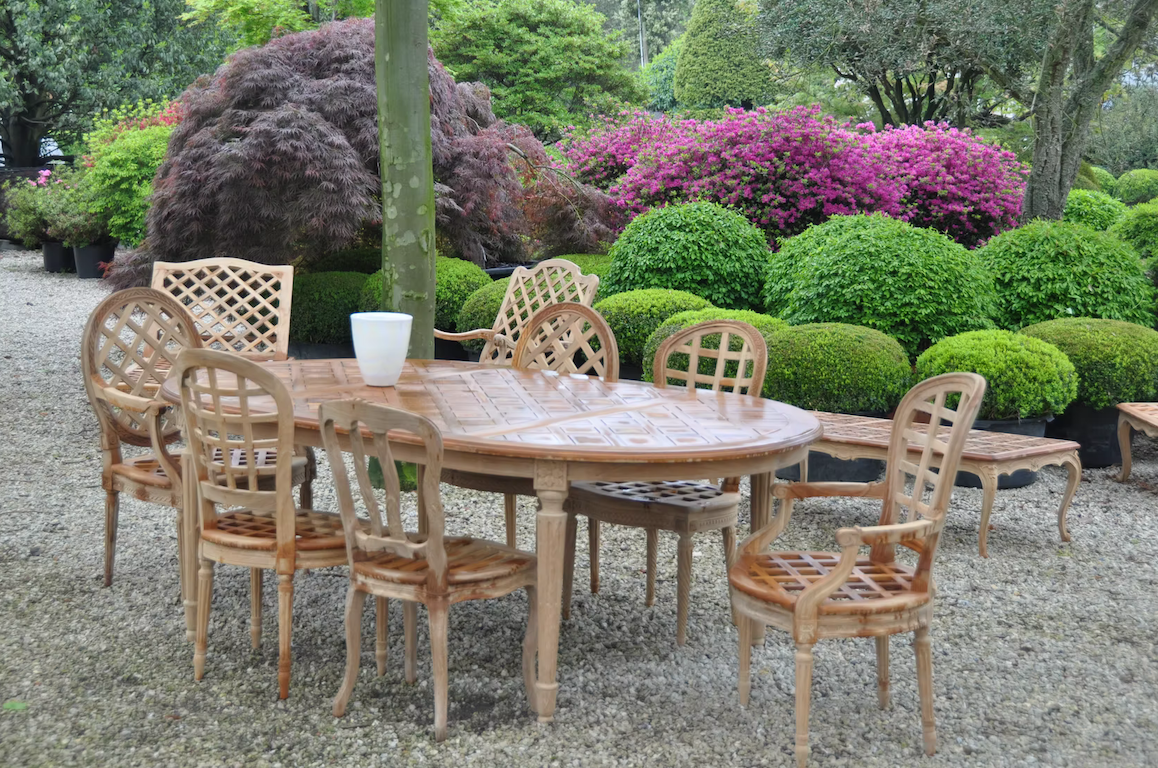 Massant Outdoor Gartenmöbel - diese Gartenmöbel von Massant Outdoor sind erhältlich bei Decoris Interior Design in Zürich mit Showroom am Bleicherweg - Innenarchitektur Zürich und Inneneinrichtung Zürich – Ihre Experten für Innenarchitektur, Planung, Bauleitung, Ausführung, Gestaltung