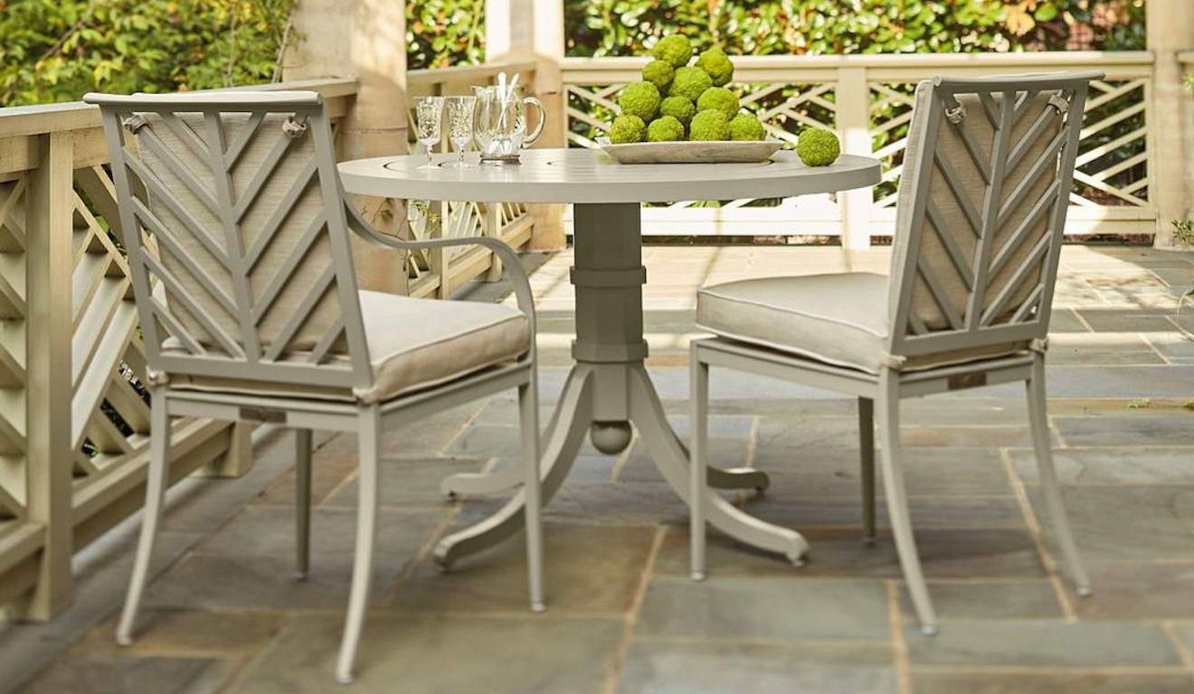 McKinnon and Harris Gartenmöbel - diese Gartenmöbel von McKinnon and Harris sind erhältlich bei Decoris Interior Design in Zürich mit Showroom am Bleicherweg - Innenarchitektur Zürich und Inneneinrichtung Zürich – Ihre Experten für Innenarchitektur, Planung, Bauleitung, Ausführung, Gestaltung