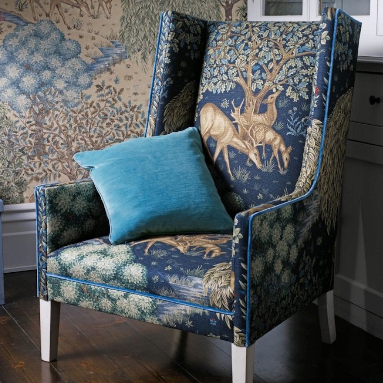 Morris & Co. - Foundet by William Morris - Stoffe – Diese Stoffe von Morris & Co. - Foundet by William Morris sind erhältlich bei Decoris Interior Design in Zürich mit Showroom am Bleicherweg - Innenarchitektur Zürich und Inneneinrichtung Zürich – Ihre Experten für Innenarchitektur, Planung, Bauleitung, Ausführung, Gestaltung