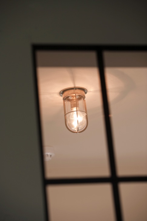 Nautic Beleuchtung - diese Beleuchtung / Lampe von Nautic erhältlich bei Decoris Interior Design in Zürich - Innenarchitektur und Inneneinrichtung am Zürichberg