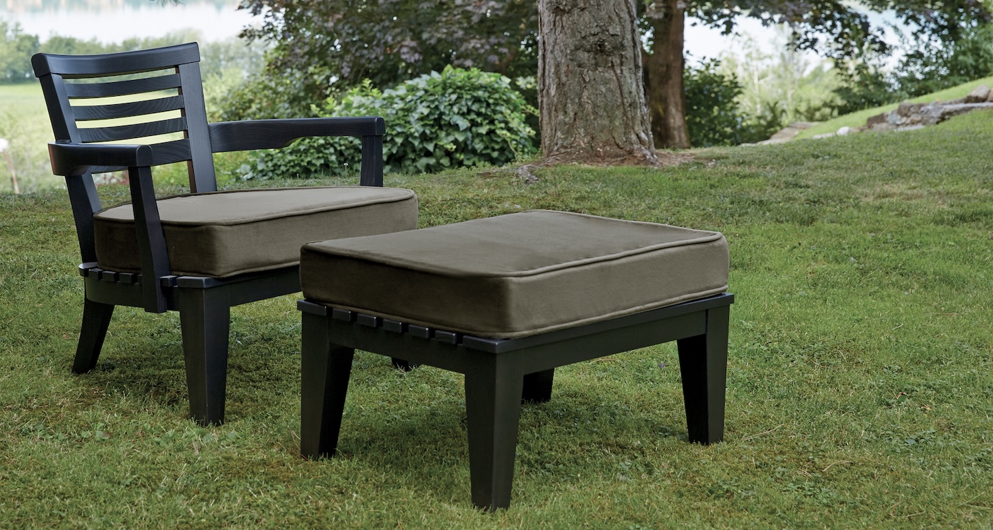Promemoria Gartenmöbel - diese Gartenmöbel von Promemoria sind erhältlich bei Decoris Interior Design in Zürich mit Showroom am Bleicherweg - Innenarchitektur Zürich und Inneneinrichtung Zürich – Ihre Experten für Innenarchitektur, Planung, Bauleitung, Ausführung, Gestaltung