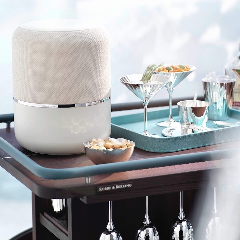Robbe und Berking Bar-Kollektion – Diese Bar-Kollektion von Robbe und Berking ist erhältlich bei Decoris Interior Design in Zürich mit Showroom am Bleicherweg – Innenarchitektur Zürich und Inneneinrichtung Zürich – Ihre Experten für Innenarchitektur, Planung, Bauleitung, Ausführung, Gestaltung