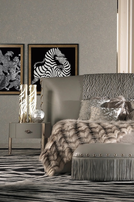 Roberto Cavalli Home Interiors Möbel – Diese Möbel von Roberto Cavalli Home Interiors sind erhältlich bei Decoris Interior Design in Zürich mit Showroom am Bleicherweg - Innenarchitektur Zürich und Inneneinrichtung Zürich – Ihre Experten für Innenarchitektur, Planung, Bauleitung, Ausführung, Gestaltung