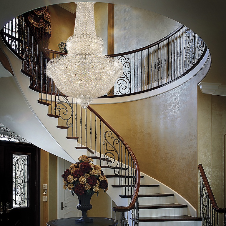 Schonbek Luxury Crystal Lighting – Beleuchtung – diese Beleuchtung von Schonbek Luxury Crystal Lighting ist erhältlich bei Decoris Interior Design in Zürich mit Showroom am Bleicherweg - Innenarchitektur Zürich und Inneneinrichtung Zürich – Ihre Experten für Innenarchitektur, Planung, Bauleitung, Ausführung, Gestaltung