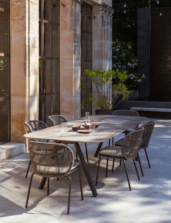 Vincent Sheppard Gartenmöbel - diese Gartenmöbel von Vincent Sheppard sind erhältlich bei Decoris Interior Design in Zürich mit Showroom am Bleicherweg - Innenarchitektur Zürich und Inneneinrichtung Zürich – Ihre Experten für Innenarchitektur, Planung, Bauleitung, Ausführung, Gestaltung