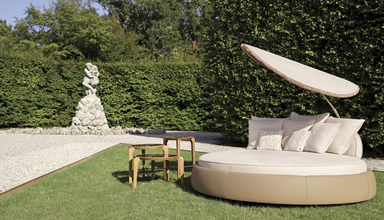 Visionnaire Gartenmöbel - diese Gartenmöbel von Visionnaire sind erhältlich bei Decoris Interior Design in Zürich mit Showroom am Bleicherweg - Innenarchitektur Zürich und Inneneinrichtung Zürich – Ihre Experten für Innenarchitektur, Planung, Bauleitung, Ausführung, Gestaltung